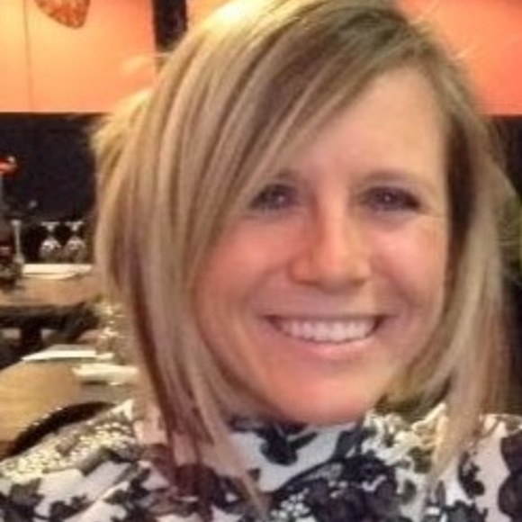 Meet your Posher, Vanessa - Picture 1 of 1